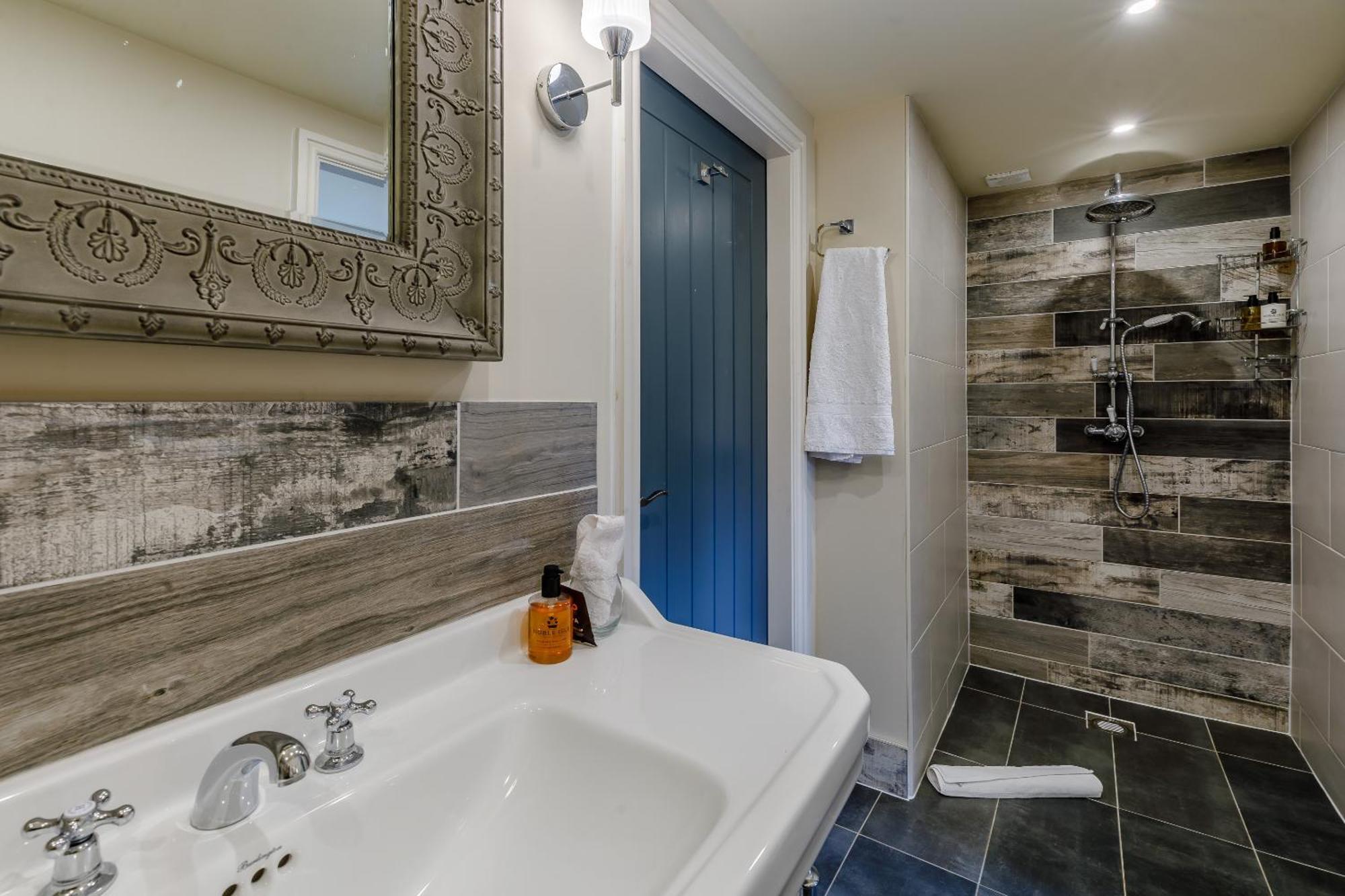 The Grousemoor - North Wales Luxury 7 Bedroom Holiday Rental Llandegla Eksteriør bilde